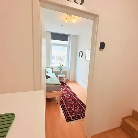 Beenie 18 Bed & Breakfast